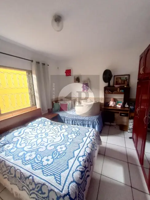 Foto 5 de Casa com 4 quartos à venda, 158m2 em Jardim Santa Tereza, Embu Das Artes - SP