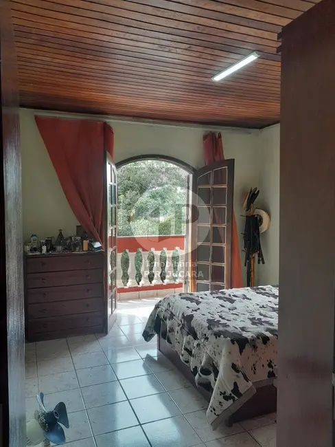 Foto 6 de Casa com 3 quartos à venda, 358m2 em Cercado Grande, Embu Das Artes - SP