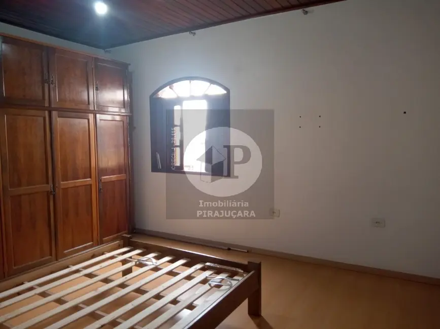 Foto 6 de Casa com 4 quartos à venda em Jardim São Salvador, Taboao Da Serra - SP