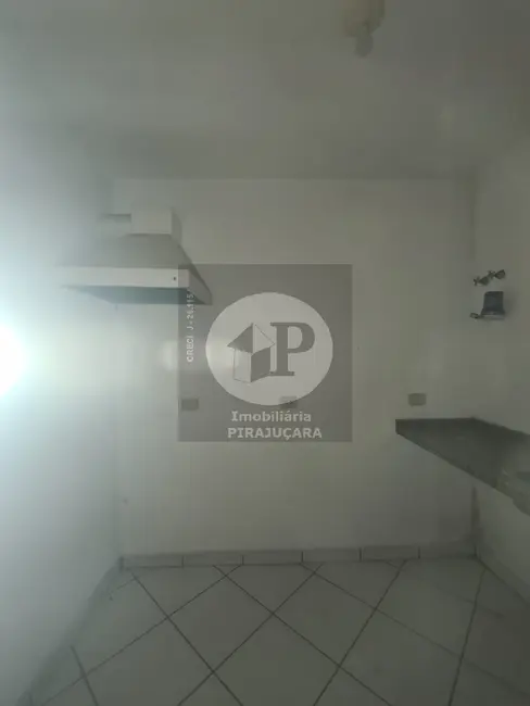 Sala Comercial para alugar, 148m2 em Jardim Mituzi, Taboao Da Serra - SP - imagem 5 Foto 5 de Sala Comercial para alugar, 148m2 em Jardim Mituzi, Taboao Da Serra - SP
