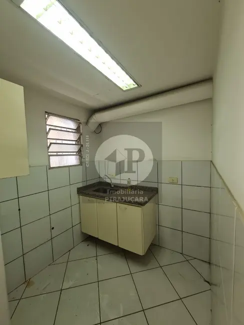 Sala Comercial para alugar, 148m2 em Jardim Mituzi, Taboao Da Serra - SP - imagem 3 Foto 3 de Sala Comercial para alugar, 148m2 em Jardim Mituzi, Taboao Da Serra - SP