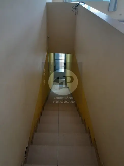 Foto 3 de Sala Comercial para alugar, 115m2 em Jardim São Salvador, Taboao Da Serra - SP