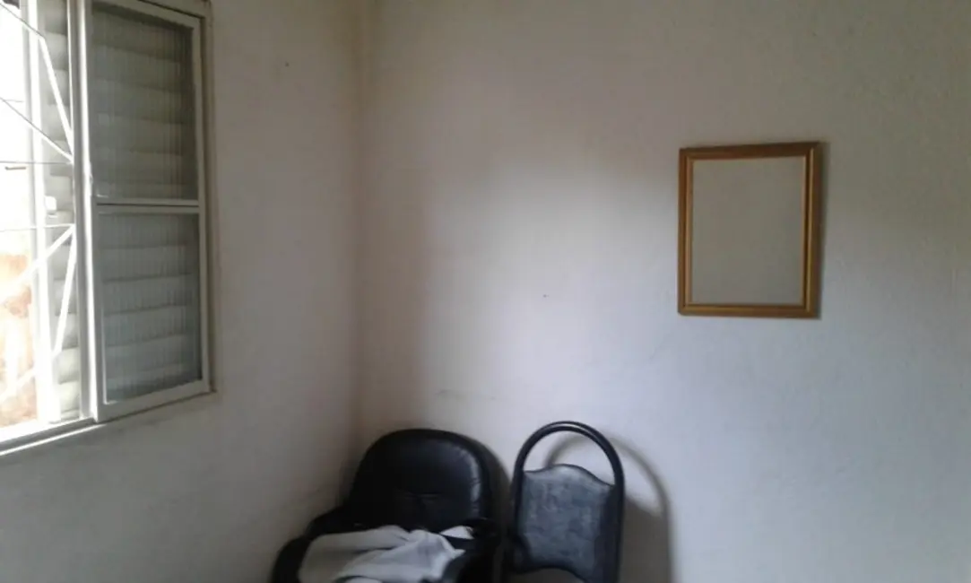 Foto 4 de Casa com 2 quartos à venda, 242m2 em Jardim Maria Helena, Taboao Da Serra - SP