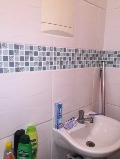 Foto 7 de Casa com 4 quartos à venda em Jardim São Salvador, Taboao Da Serra - SP