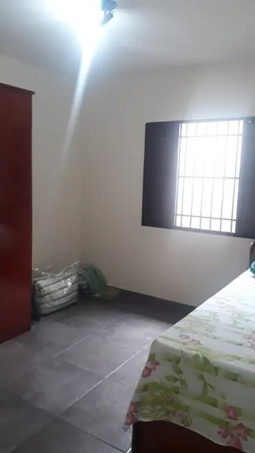 Foto 3 de Casa com 4 quartos à venda, 125m2 em Jardim Santa Tereza, Embu Das Artes - SP