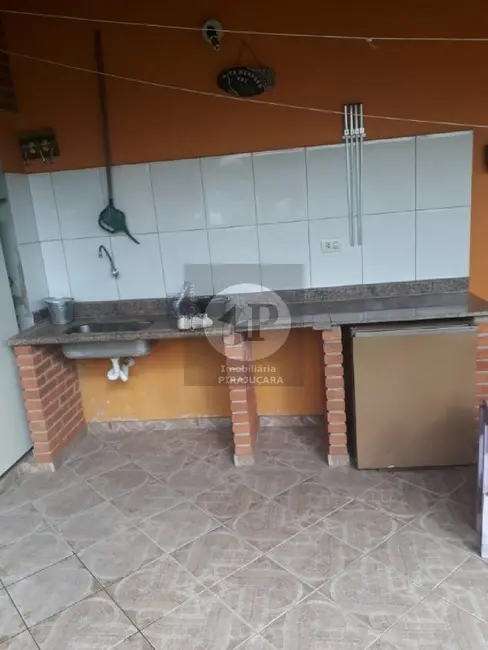 Foto 8 de Casa com 3 quartos à venda, 260m2 em Jardim Santa Terezinha, Taboao Da Serra - SP