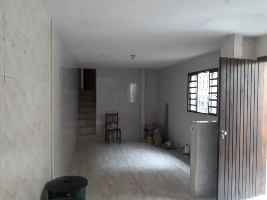 Foto 2 de Casa com 4 quartos à venda, 145m2 em Jardim Record, Taboao Da Serra - SP