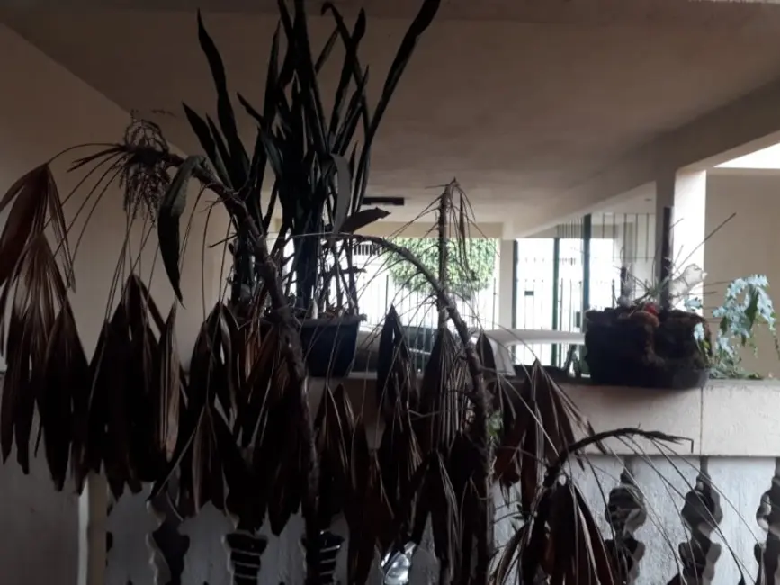 Foto 5 de Casa com 4 quartos à venda, 145m2 em Jardim Record, Taboao Da Serra - SP