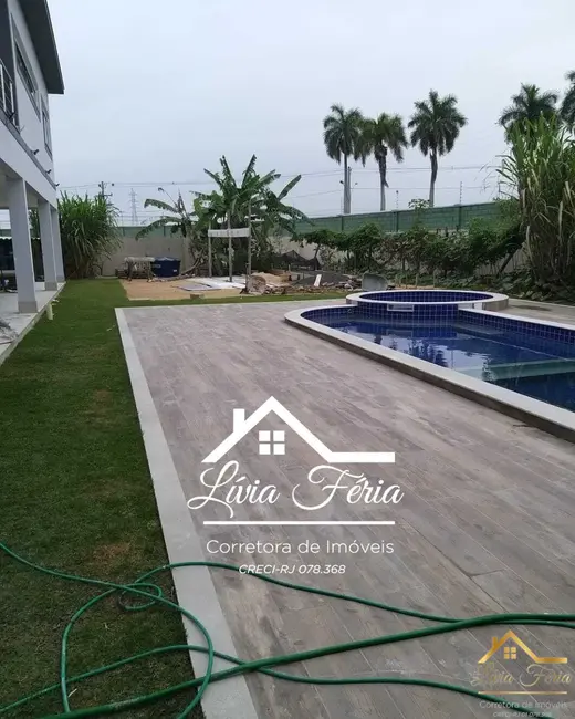 Foto 2 de Casa de Condomínio com 4 quartos à venda, 460m2 em Parque Rodoviário, Campos Dos Goytacazes - RJ