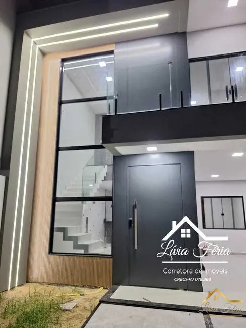 Casa com 3 quartos à venda, 180m2 em Parque São Benedito, Campos Dos Goytacazes - RJ - imagem 1 Foto 1 de Casa com 3 quartos à venda, 180m2 em Parque São Benedito, Campos Dos Goytacazes - RJ