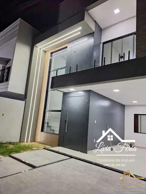 Casa com 3 quartos à venda, 180m2 em Parque São Benedito, Campos Dos Goytacazes - RJ - imagem 2 Foto 2 de Casa com 3 quartos à venda, 180m2 em Parque São Benedito, Campos Dos Goytacazes - RJ