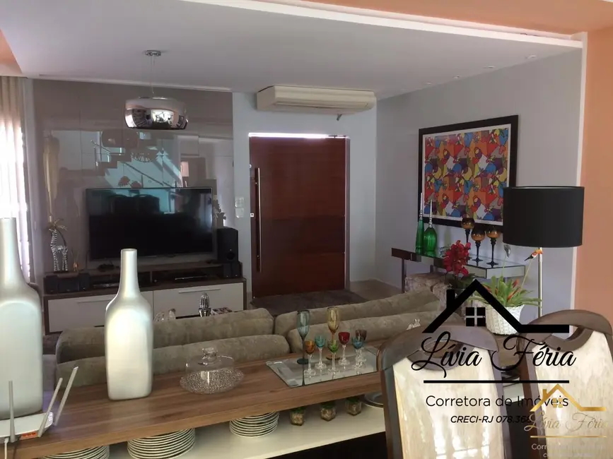 Casa com 4 quartos à venda, 230m2 em Parque Turf Club, Campos Dos Goytacazes - RJ - imagem 8 Foto 8 de Casa com 4 quartos à venda, 230m2 em Parque Turf Club, Campos Dos Goytacazes - RJ