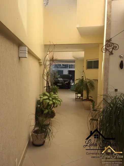 Casa com 4 quartos à venda, 230m2 em Parque Turf Club, Campos Dos Goytacazes - RJ - imagem 6 Foto 6 de Casa com 4 quartos à venda, 230m2 em Parque Turf Club, Campos Dos Goytacazes - RJ