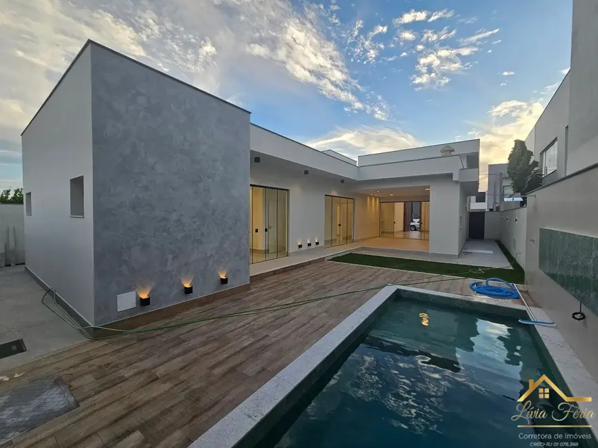 Foto 2 de Casa de Condomínio com 3 quartos à venda, 223m2 em Parque Rodoviário, Campos Dos Goytacazes - RJ