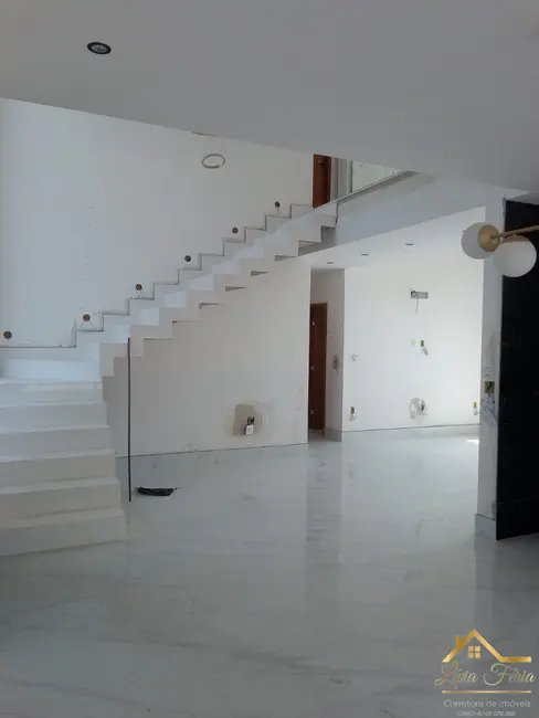 Foto 5 de Casa de Condomínio com 4 quartos à venda, 298m2 em Parque São Benedito, Campos Dos Goytacazes - RJ