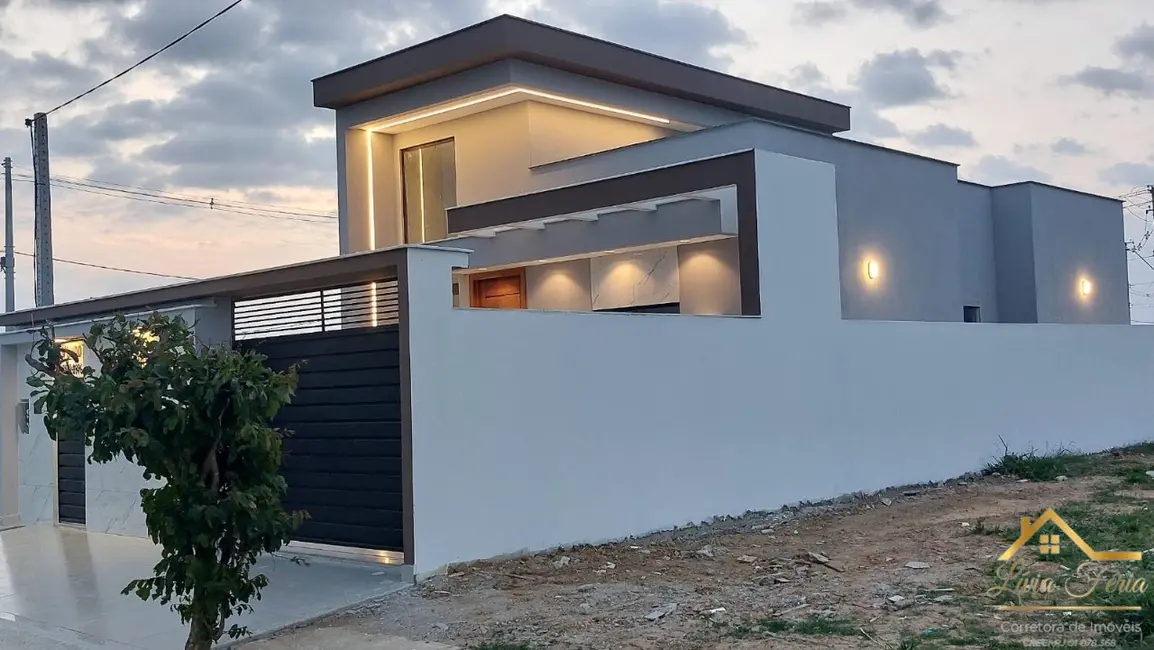 Foto 1 de Casa com 3 quartos à venda, 100m2 em Parque Tarcisio Miranda, Campos Dos Goytacazes - RJ