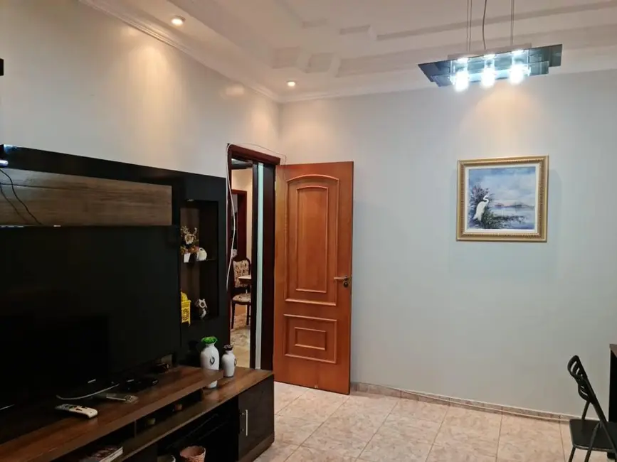 Casa com 5 quartos à venda, 1650m2 em Setor Habitacional Arniqueira (Águas Claras), Brasilia - DF - imagem 4 Foto 4 de Casa com 5 quartos à venda, 1650m2 em Setor Habitacional Arniqueira (Águas Claras), Brasilia - DF