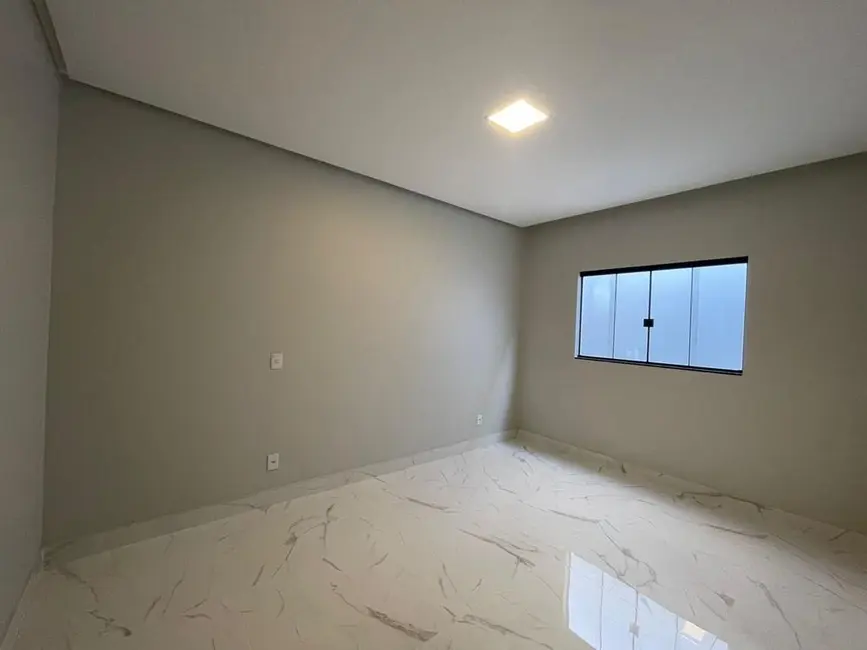 Casa com 3 quartos à venda, 183m2 em Setor Habitacional Vicente Pires, Brasilia - DF - imagem 9 Foto 9 de Casa com 3 quartos à venda, 183m2 em Setor Habitacional Vicente Pires, Brasilia - DF