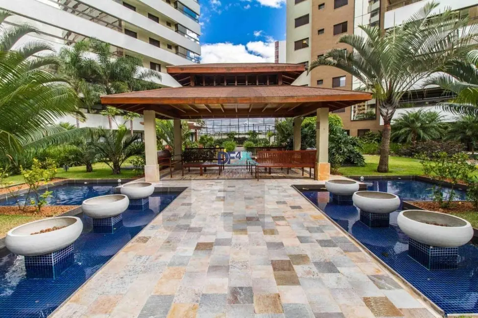 Foto 7 de Apartamento com 4 quartos à venda, 205m2 em Brasilia - DF