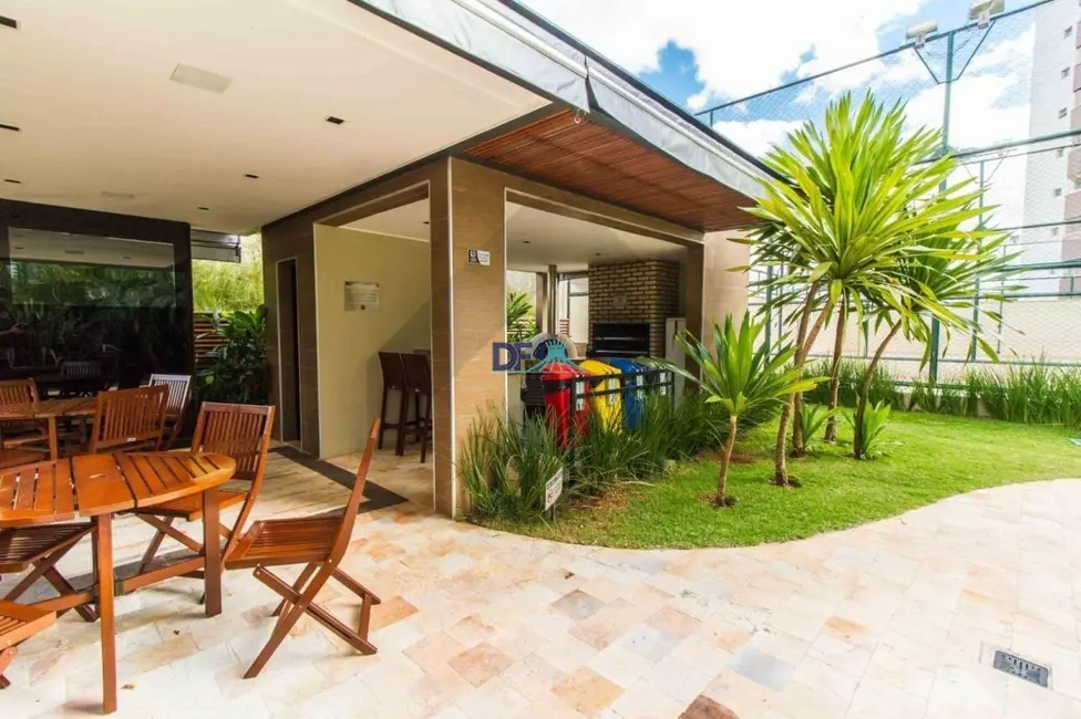 Foto 9 de Apartamento com 4 quartos à venda, 205m2 em Brasilia - DF