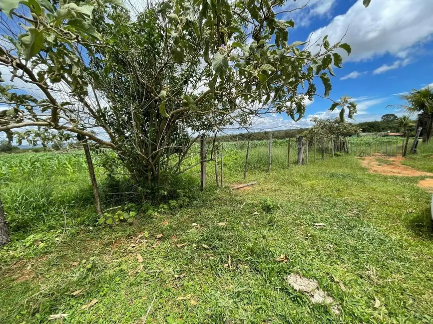 Foto 2 de Terreno / Lote à venda, 360m2 em Condomínio Residencial Embaixador, Aguas Lindas De Goias - GO