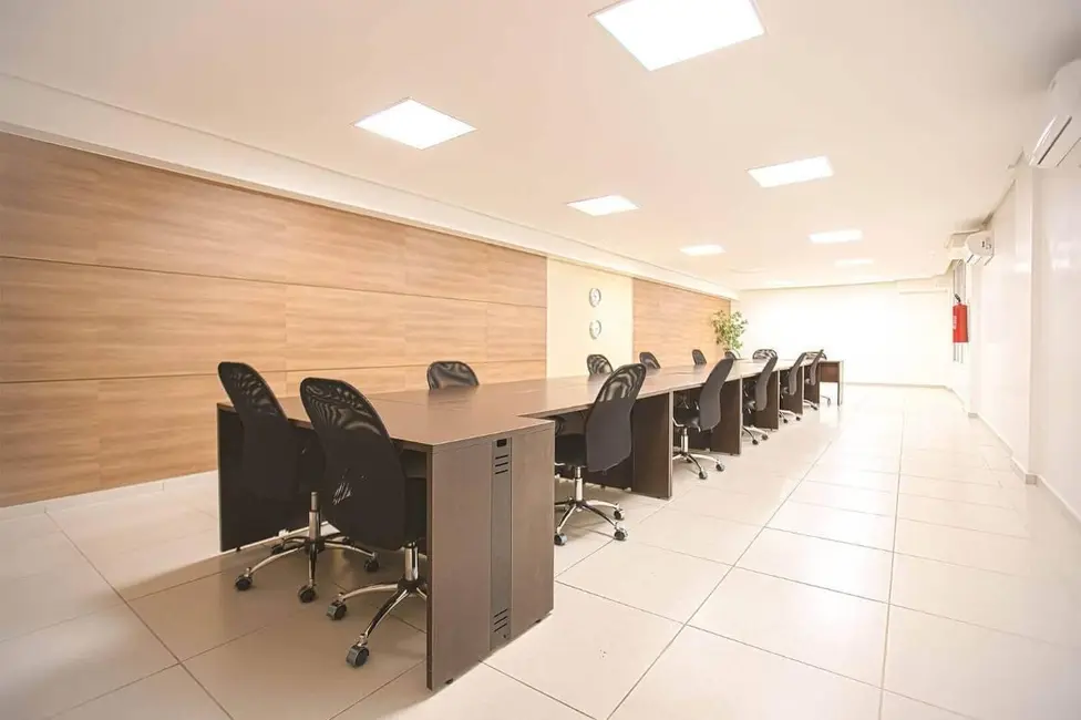 Sala Comercial à venda, 3000m2 em Brasilia - DF - imagem 9 Foto 9 de Sala Comercial à venda, 3000m2 em Brasilia - DF