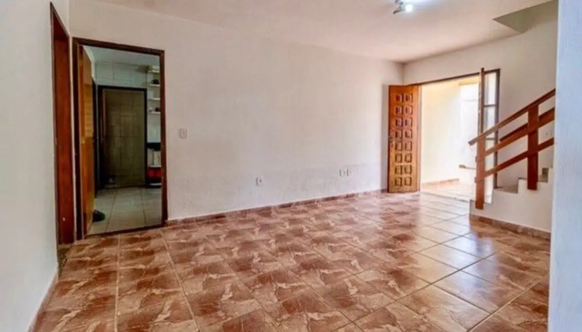 Casa com 5 quartos à venda, 830m2 em Setor Habitacional Arniqueira (Águas Claras), Brasilia - DF - imagem 7 Foto 7 de Casa com 5 quartos à venda, 830m2 em Setor Habitacional Arniqueira (Águas Claras), Brasilia - DF
