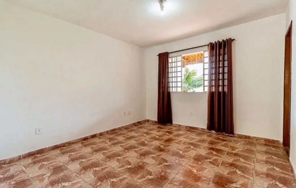 Casa com 5 quartos à venda, 830m2 em Setor Habitacional Arniqueira (Águas Claras), Brasilia - DF - imagem 9 Foto 9 de Casa com 5 quartos à venda, 830m2 em Setor Habitacional Arniqueira (Águas Claras), Brasilia - DF