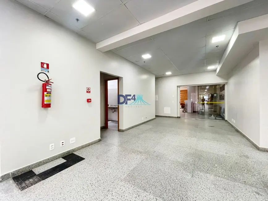 Foto 19 de Sala Comercial para alugar, 312m2 em Asa Sul, Brasilia - DF
