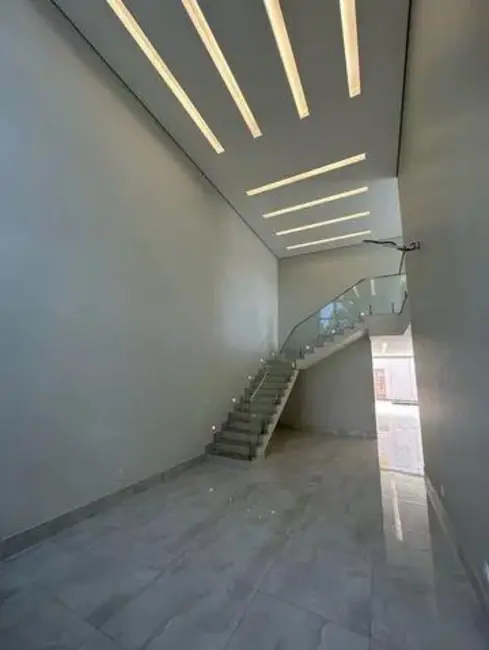 Casa com 4 quartos à venda, 390m2 em Setor Habitacional Vicente Pires, Brasilia - DF - imagem 7 Foto 7 de Casa com 4 quartos à venda, 390m2 em Setor Habitacional Vicente Pires, Brasilia - DF