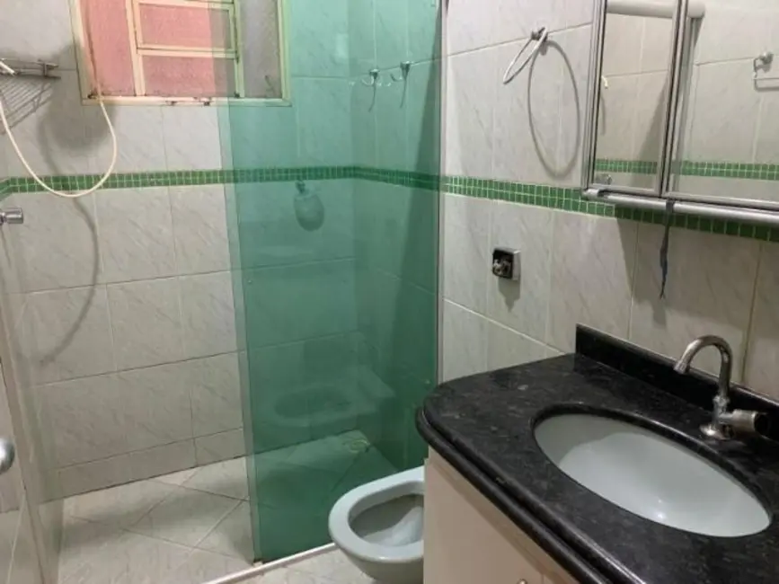 Casa com 3 quartos à venda, 400m2 em Brasilia - DF - imagem 9 Foto 9 de Casa com 3 quartos à venda, 400m2 em Brasilia - DF