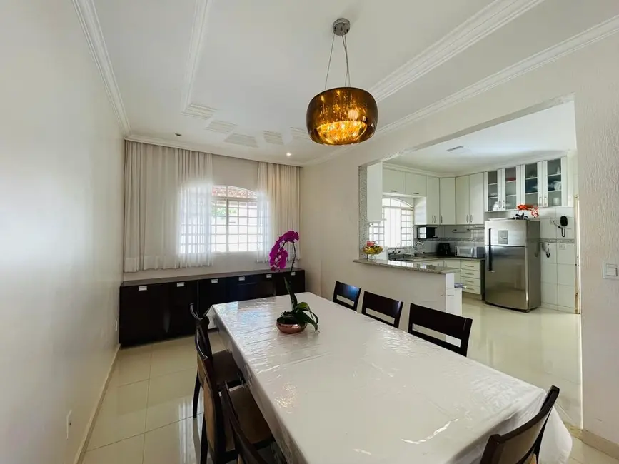 Casa com 3 quartos à venda, 595m2 em Setor Habitacional Vicente Pires, Brasilia - DF - imagem 7 Foto 7 de Casa com 3 quartos à venda, 595m2 em Setor Habitacional Vicente Pires, Brasilia - DF