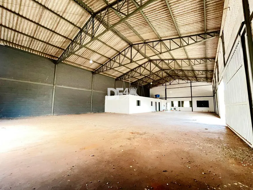 Armazém / Galpão para alugar, 4560m2 em Zona Industrial (Guará), Brasilia - DF - imagem 4 Foto 4 de Armazém / Galpão para alugar, 4560m2 em Zona Industrial (Guará), Brasilia - DF