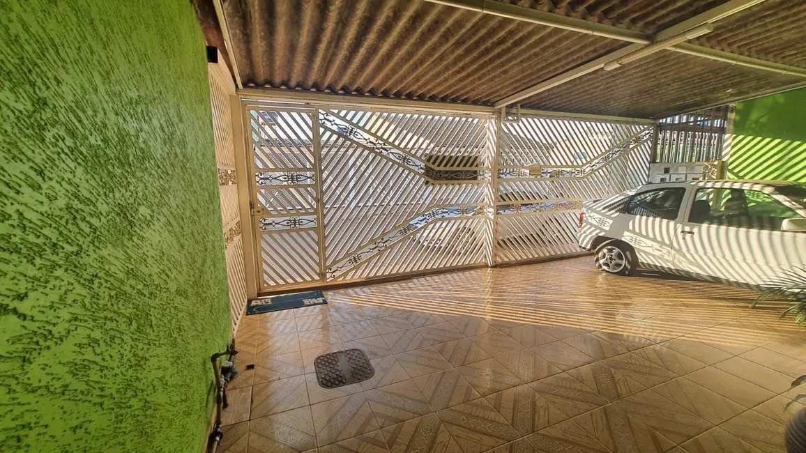 Foto 2 de Casa com 2 quartos à venda, 144m2 em Brasilia - DF