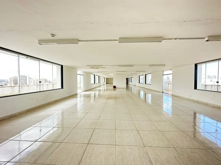Foto 2 de Sala Comercial para alugar, 572m2 em Taguatinga Centro (Taguatinga), Brasilia - DF