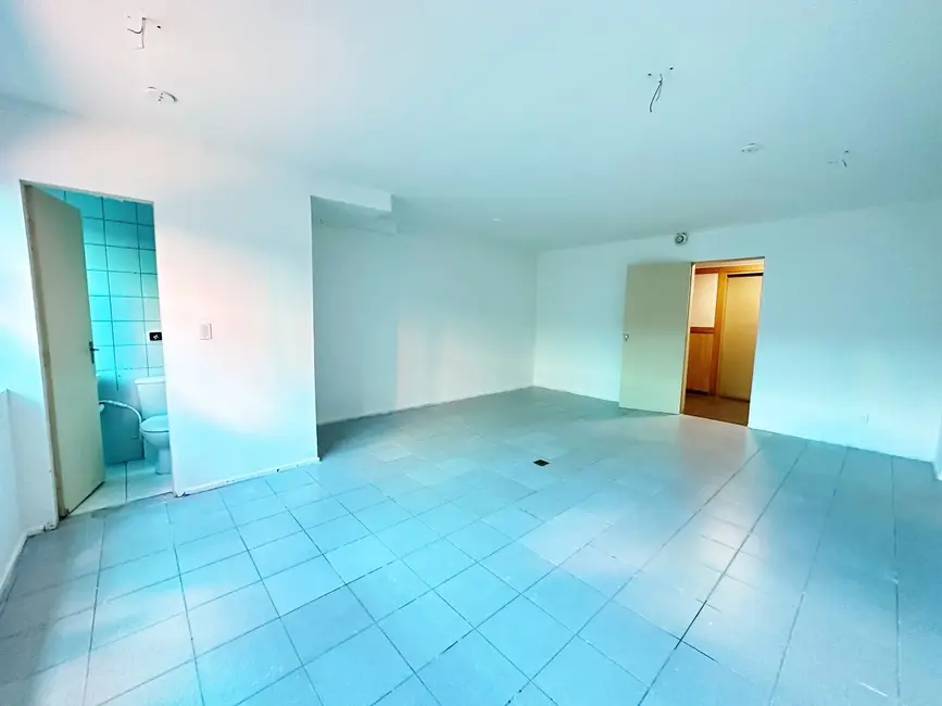 Foto 4 de Sala Comercial para alugar, 33m2 em Taguatinga Centro (Taguatinga), Brasilia - DF