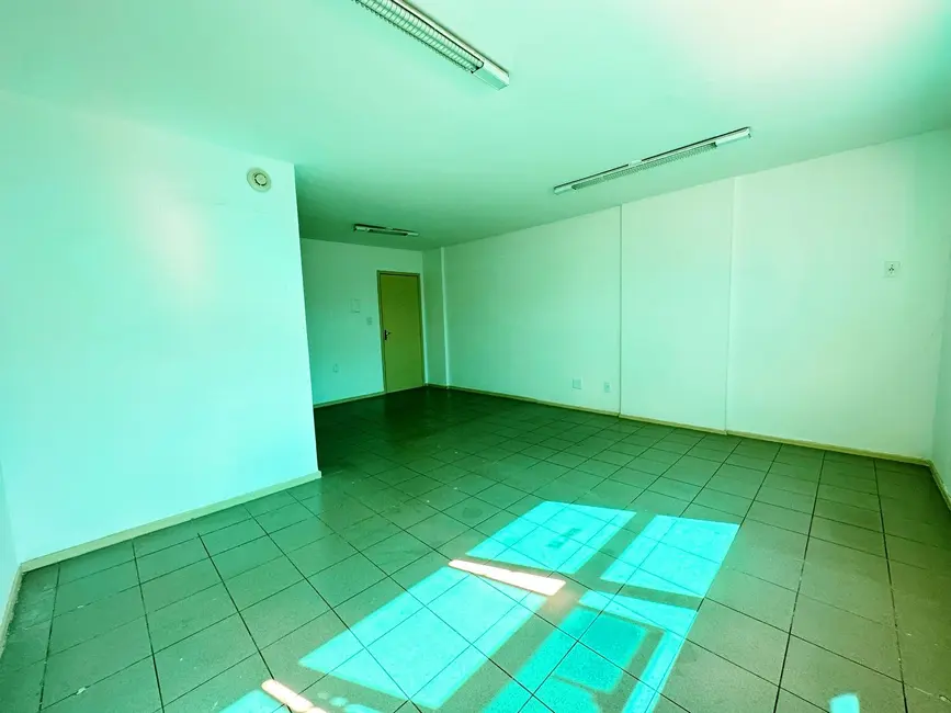 Foto 8 de Sala Comercial para alugar, 33m2 em Taguatinga Centro (Taguatinga), Brasilia - DF