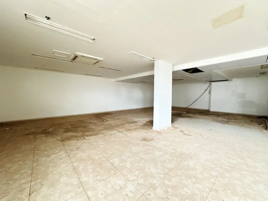 Foto 2 de Sala Comercial para alugar, 500m2 em Taguatinga Centro (Taguatinga), Brasilia - DF