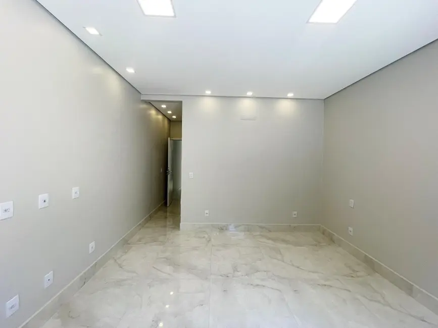 Foto 2 de Casa com 3 quartos à venda, 260m2 em Setor Habitacional Vicente Pires, Brasilia - DF