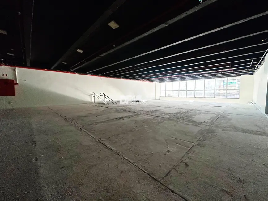 Sala Comercial para alugar, 650m2 em Norte (Águas Claras), Brasilia - DF - imagem 9 Foto 9 de Sala Comercial para alugar, 650m2 em Norte (Águas Claras), Brasilia - DF