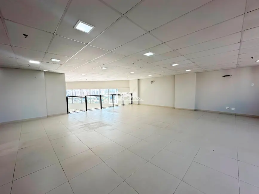 Sala Comercial para alugar, 550m2 em Norte (Águas Claras), Brasilia - DF - imagem 9 Foto 9 de Sala Comercial para alugar, 550m2 em Norte (Águas Claras), Brasilia - DF