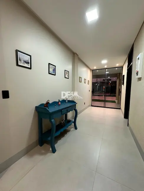 Casa com 5 quartos à venda, 600m2 em Brasilia - DF - imagem 9 Foto 9 de Casa com 5 quartos à venda, 600m2 em Brasilia - DF