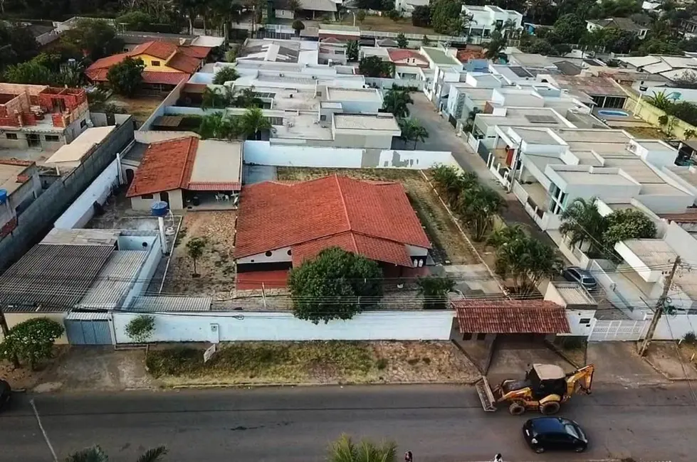Casa com 4 quartos à venda, 2300m2 em Setor Habitacional Arniqueira (Águas Claras), Brasilia - DF - imagem 8 Foto 8 de Casa com 4 quartos à venda, 2300m2 em Setor Habitacional Arniqueira (Águas Claras), Brasilia - DF