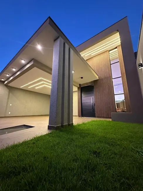 Casa de Condomínio com 3 quartos à venda, 460m2 em Setor Habitacional Vicente Pires, Brasilia - DF - imagem 7 Foto 7 de Casa de Condomínio com 3 quartos à venda, 460m2 em Setor Habitacional Vicente Pires, Brasilia - DF