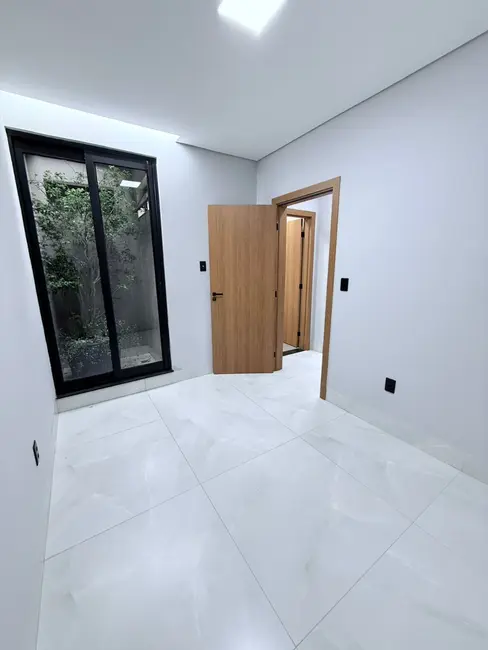 Casa com 3 quartos à venda, 135m2 em Samambaia Sul (Samambaia), Brasilia - DF - imagem 8 Foto 8 de Casa com 3 quartos à venda, 135m2 em Samambaia Sul (Samambaia), Brasilia - DF