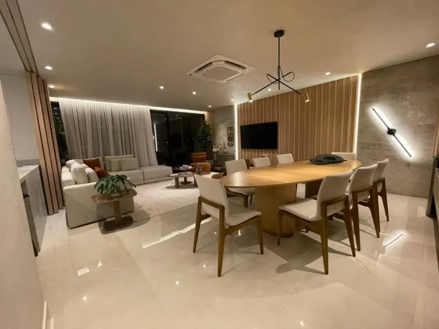 Foto 3 de Apartamento com 4 quartos à venda, 172m2 em Brasilia - DF