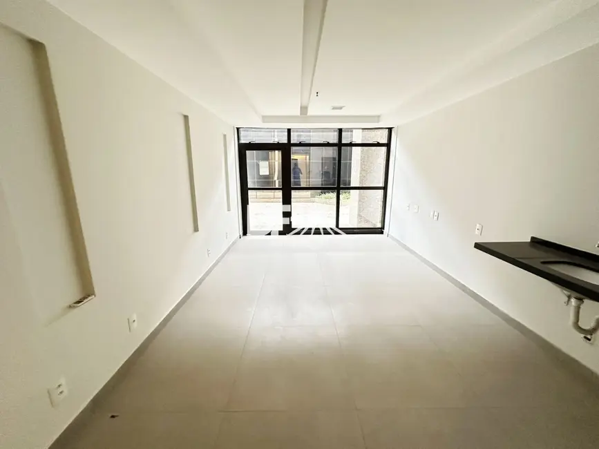 Sala Comercial para alugar, 33m2 em Asa Norte, Brasilia - DF - imagem 4 Foto 4 de Sala Comercial para alugar, 33m2 em Asa Norte, Brasilia - DF