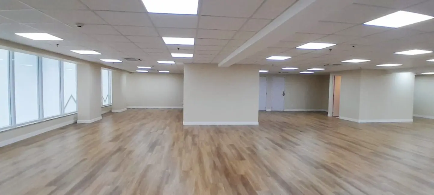 Sala Comercial para alugar, 255m2 em Asa Norte, Brasilia - DF - imagem 3 Foto 3 de Sala Comercial para alugar, 255m2 em Asa Norte, Brasilia - DF