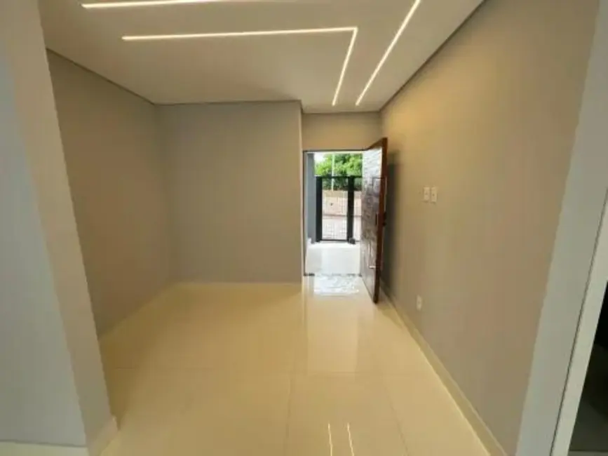 Casa com 3 quartos à venda, 160m2 em Brasilia - DF - imagem 7 Foto 7 de Casa com 3 quartos à venda, 160m2 em Brasilia - DF