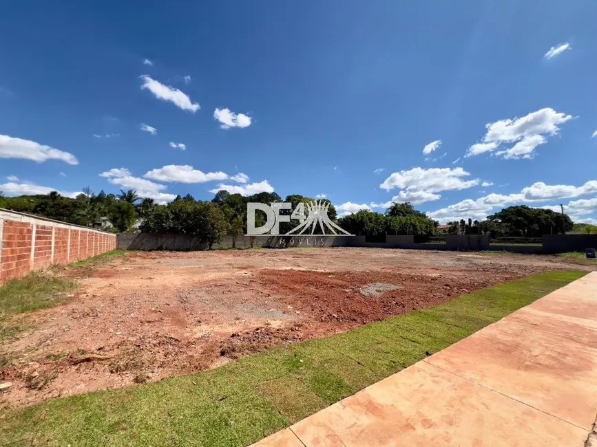 Terreno / Lote à venda, 2500m2 em Park Way, Brasilia - DF - imagem 3 Foto 3 de Terreno / Lote à venda, 2500m2 em Park Way, Brasilia - DF